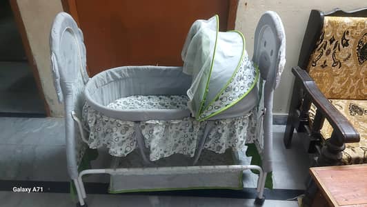 Baby Cot Bed with mosquito net