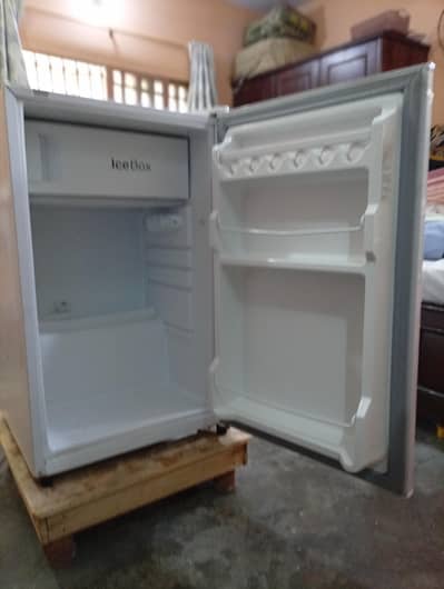 Dawlance Room Fridge Single Door Refrigerator