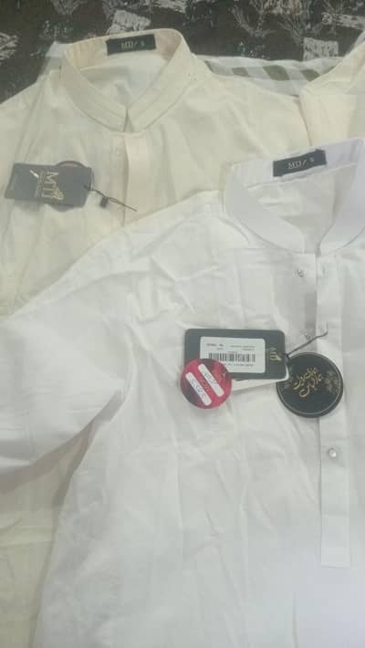 MTJ Chest 21.5 with tags.