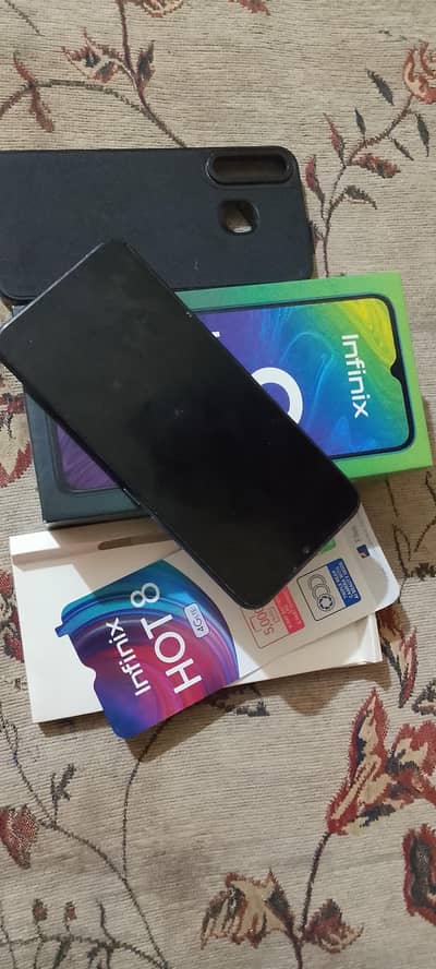 Infinix hot 8