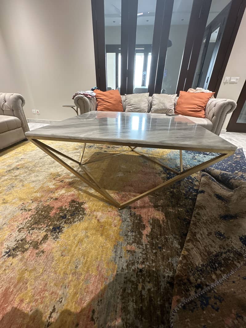 Lounge centre table 2
