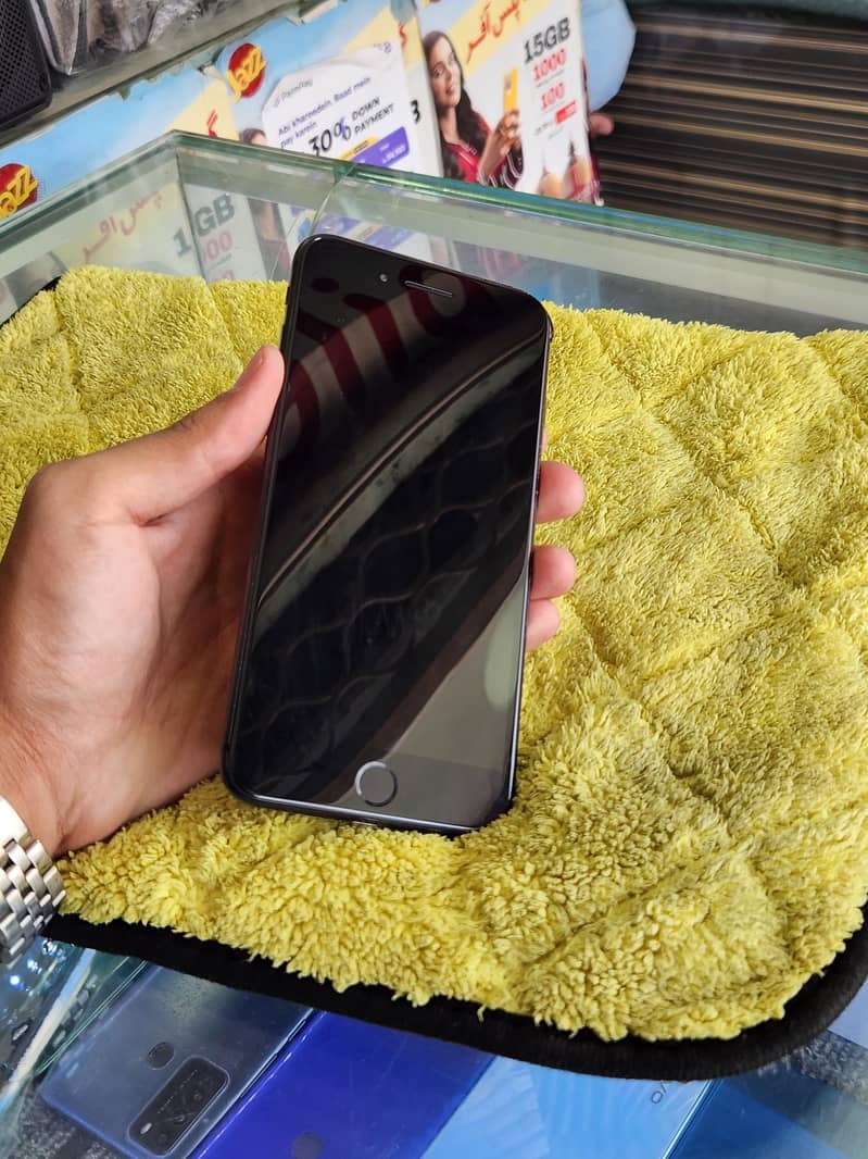 iphone 7plus PTA 2