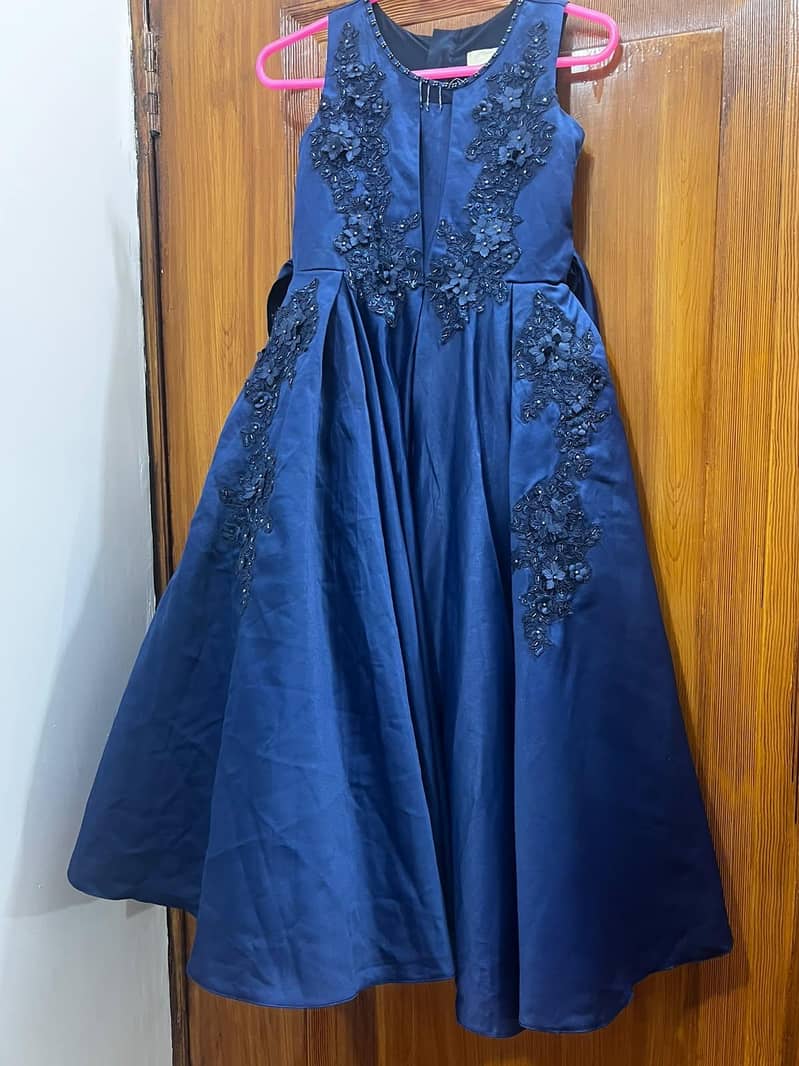 blue maxi 0