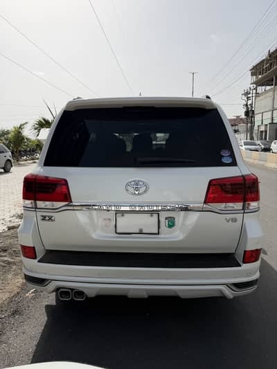 Toyota Land Cruiser ZX