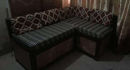 4 seater L shaped sofa