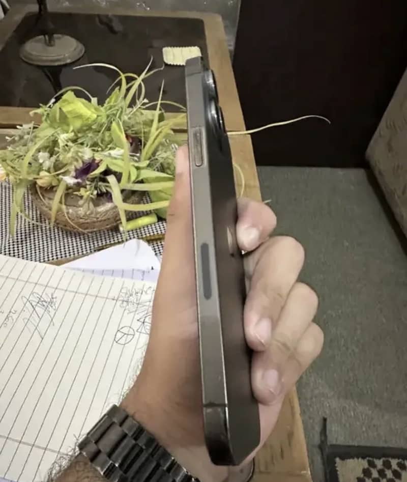 iPhone 12 pro max 2