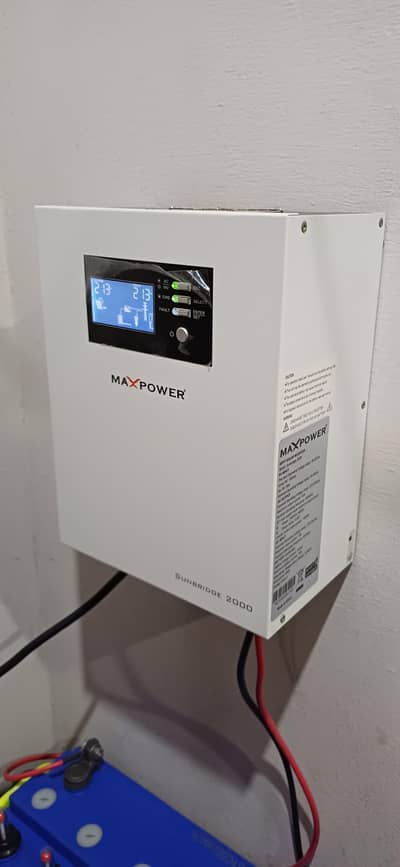 Max Power Inverter Solar UPS