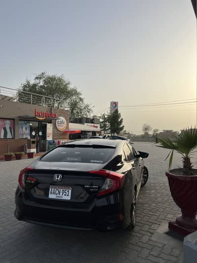 Honda Civic X 2017