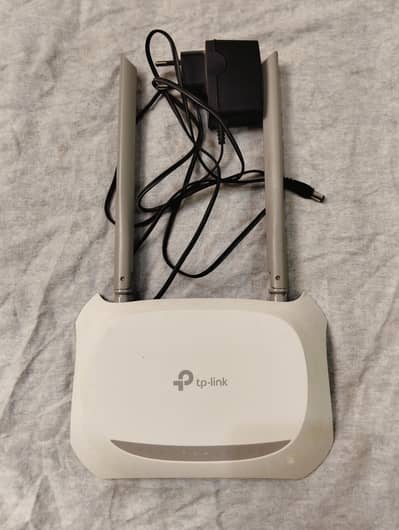10/10. TP link  router available
