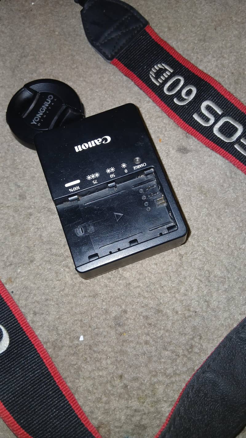 CANON EOS 60D 2