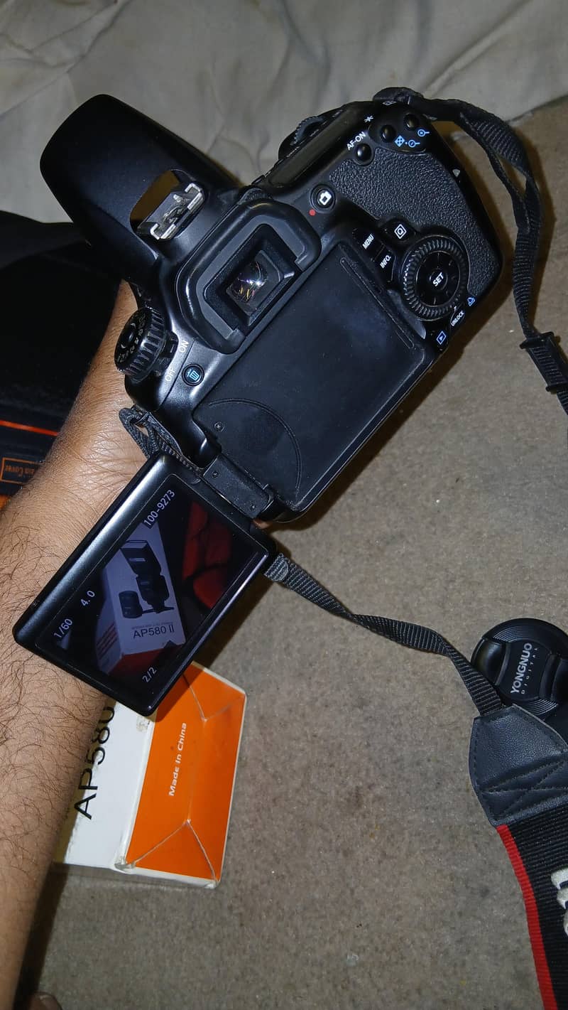 CANON EOS 60D 3