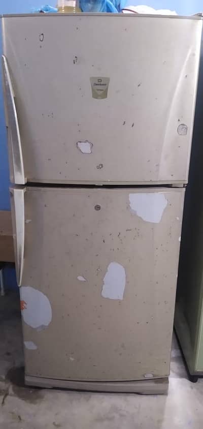 Dawlance Refrigerator Condition ok ha