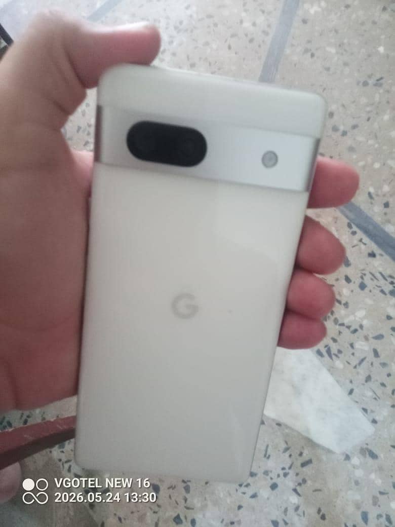Google Pixel 7a 2