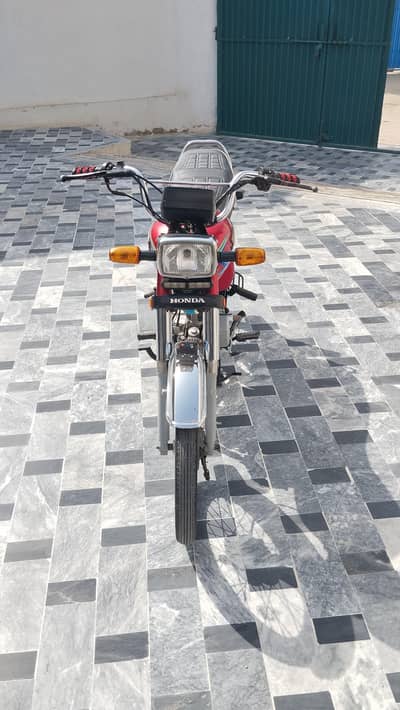 Honda CD 70cc for sale urgent WhatsApp info 0326/68096/51
