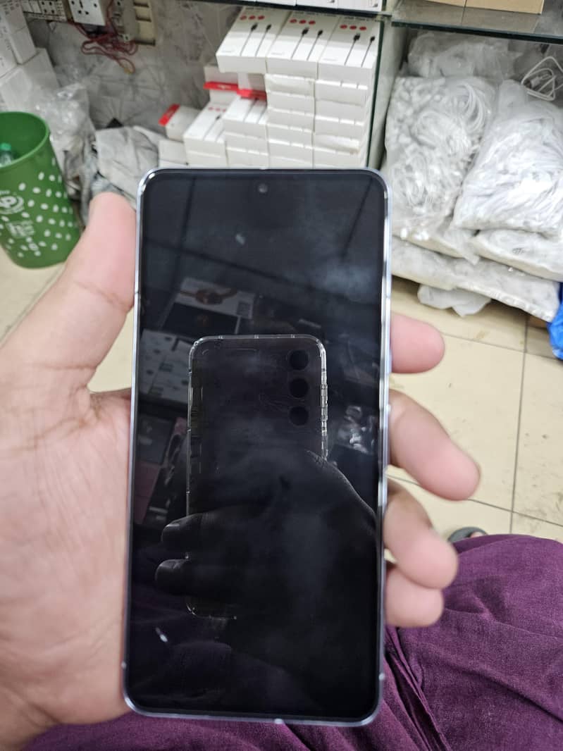 Google Pixel 8 Pro 2
