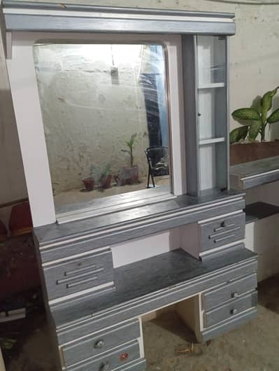 bad room set