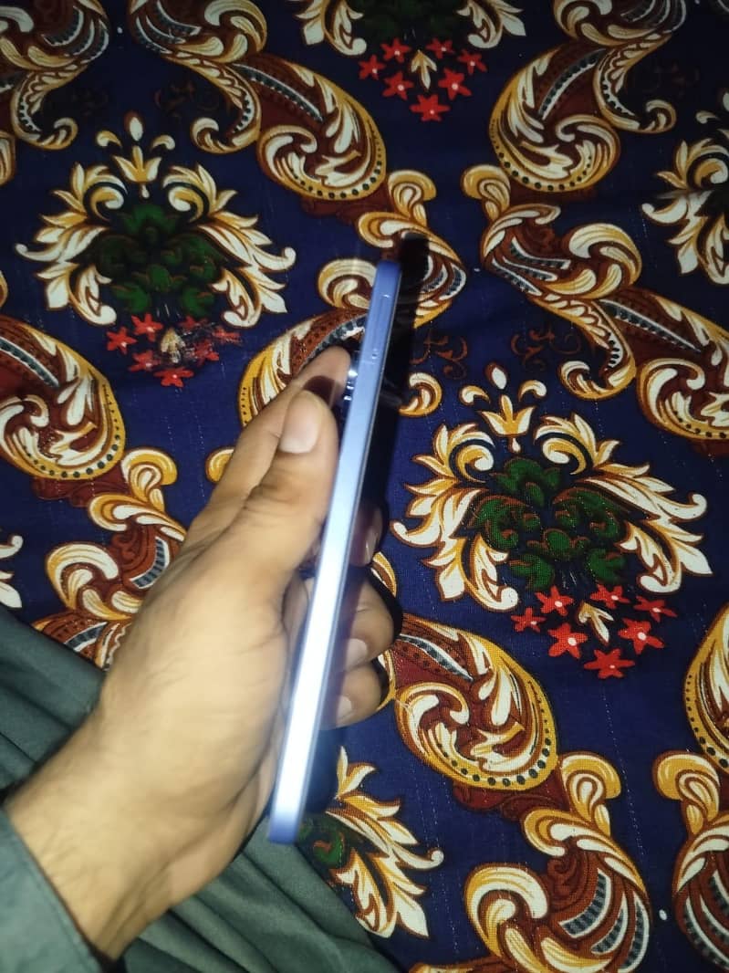 tecno 4