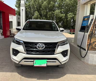 Toyota Fortuner V 2021