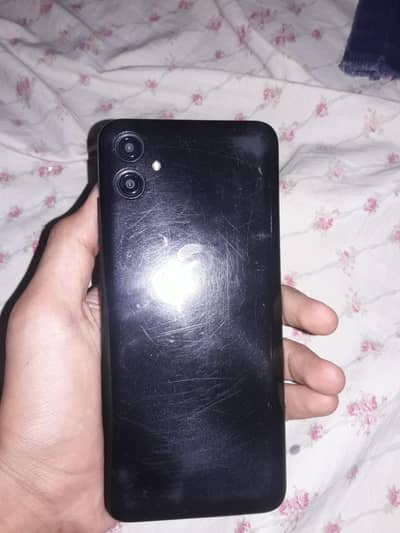phone condition 5/10 phone working