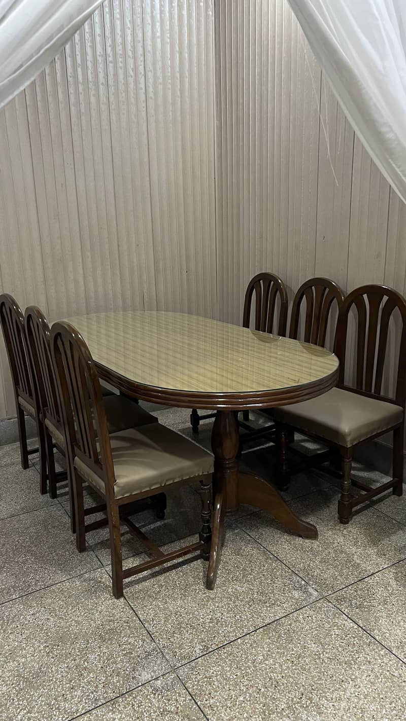 Dining Table 0