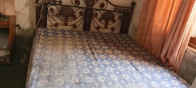 king bed and and foam