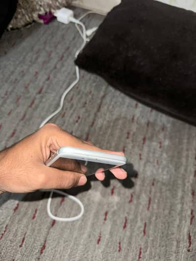 Iphone 7 256GB PTA Approved