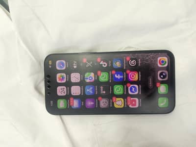 Apple iPhone 13