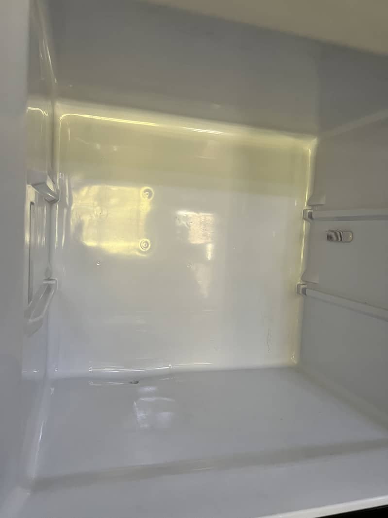 Refrigerator 9