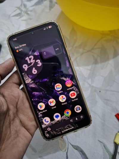 Google Pixel 8 For sale , Family used.