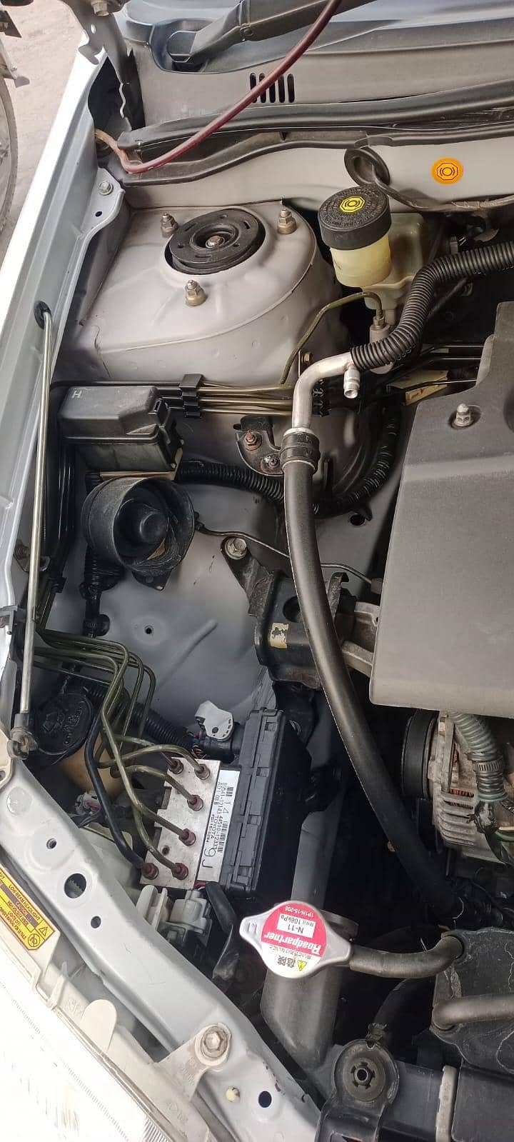 x Corolla 2004 Model 9