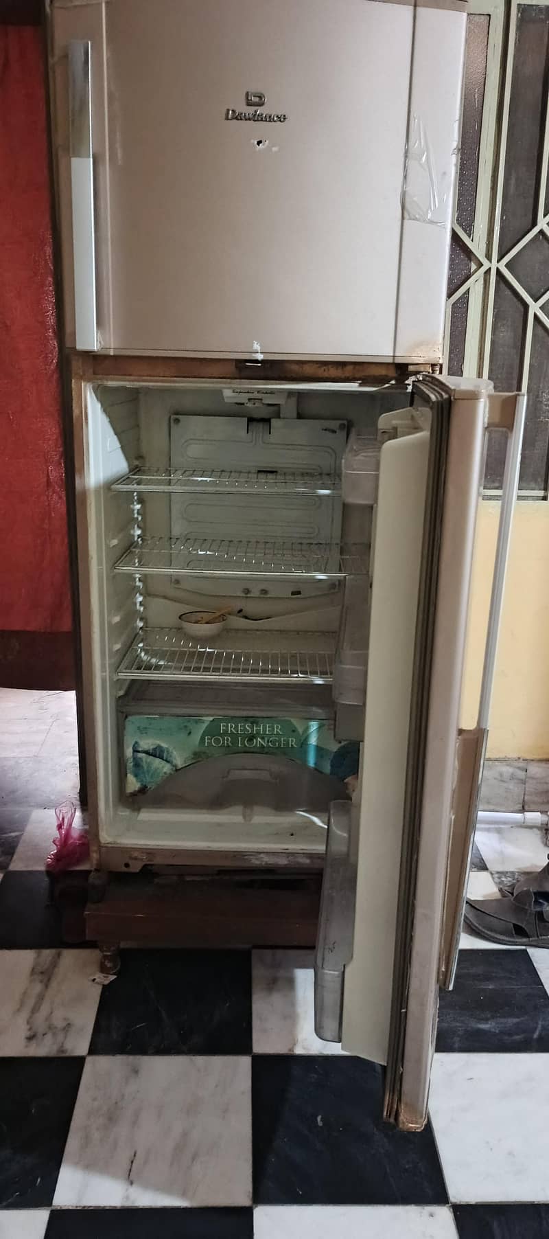 Dawlance refrigrator 2