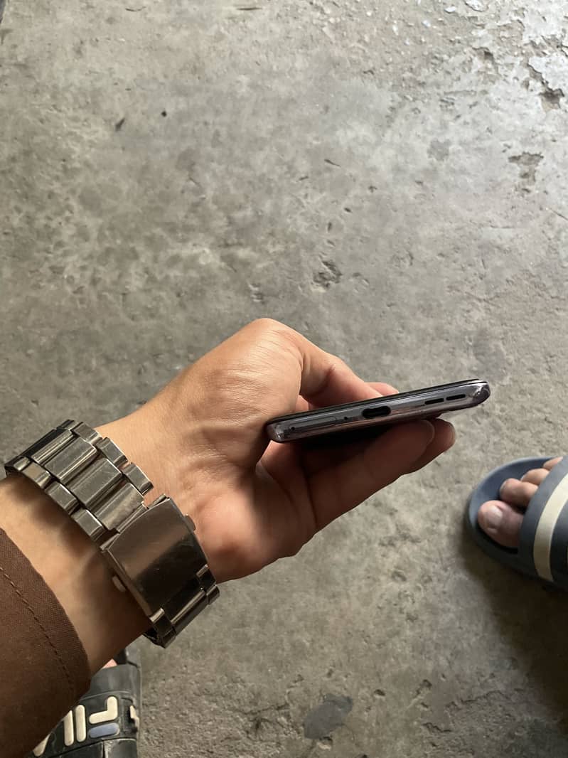 One Plus 9 4