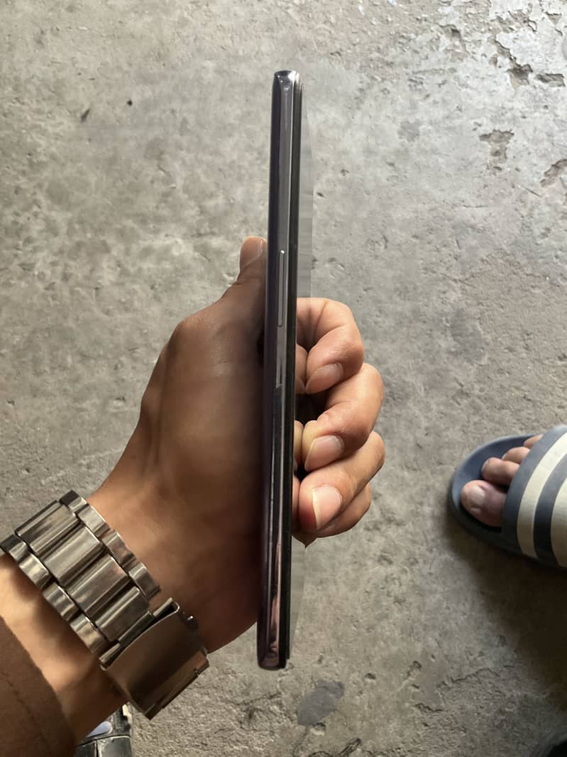 One Plus 9 5