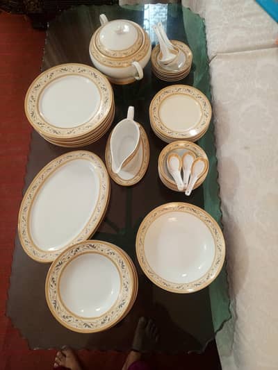 dinner set
