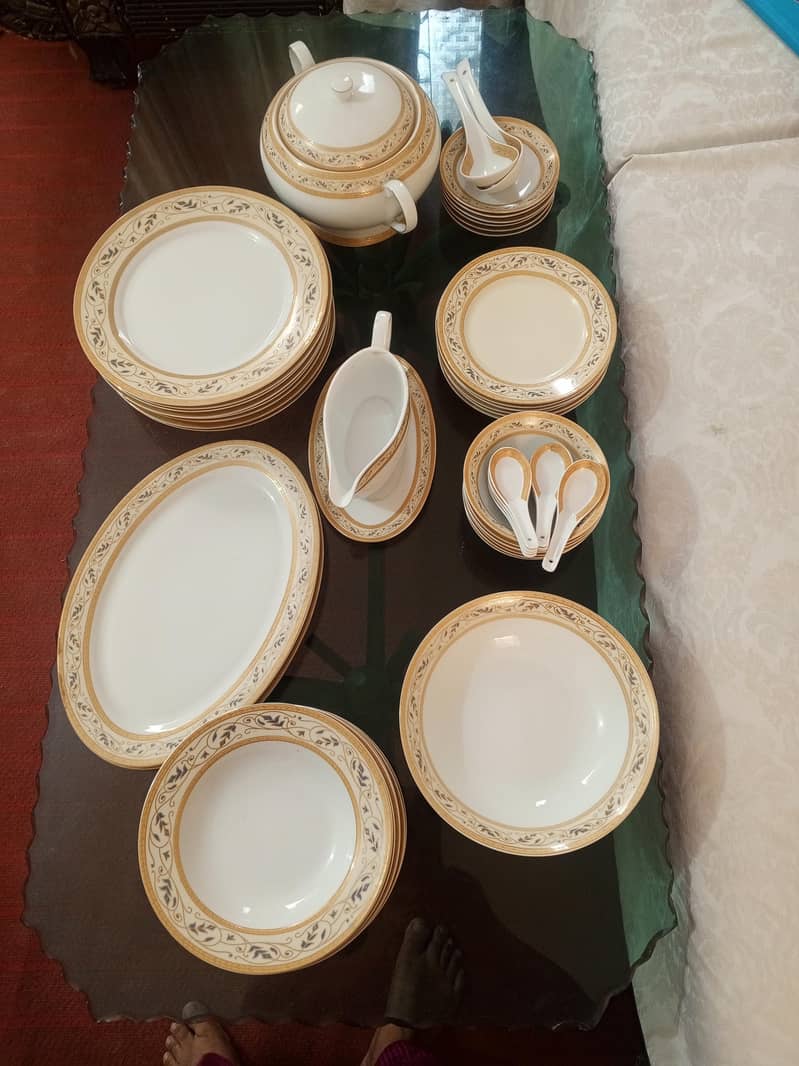 dinner set 1