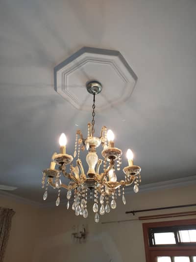 Luxurious Chandelier