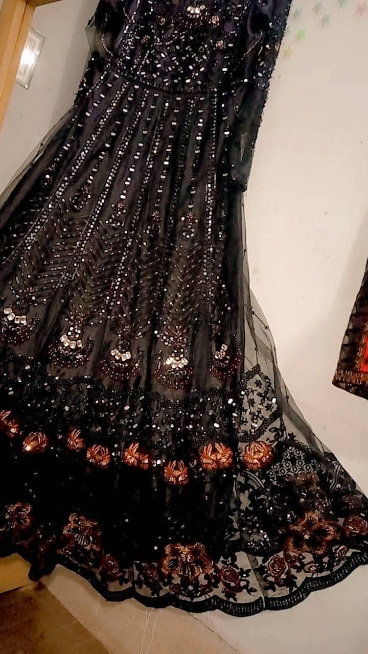 black maxi 2