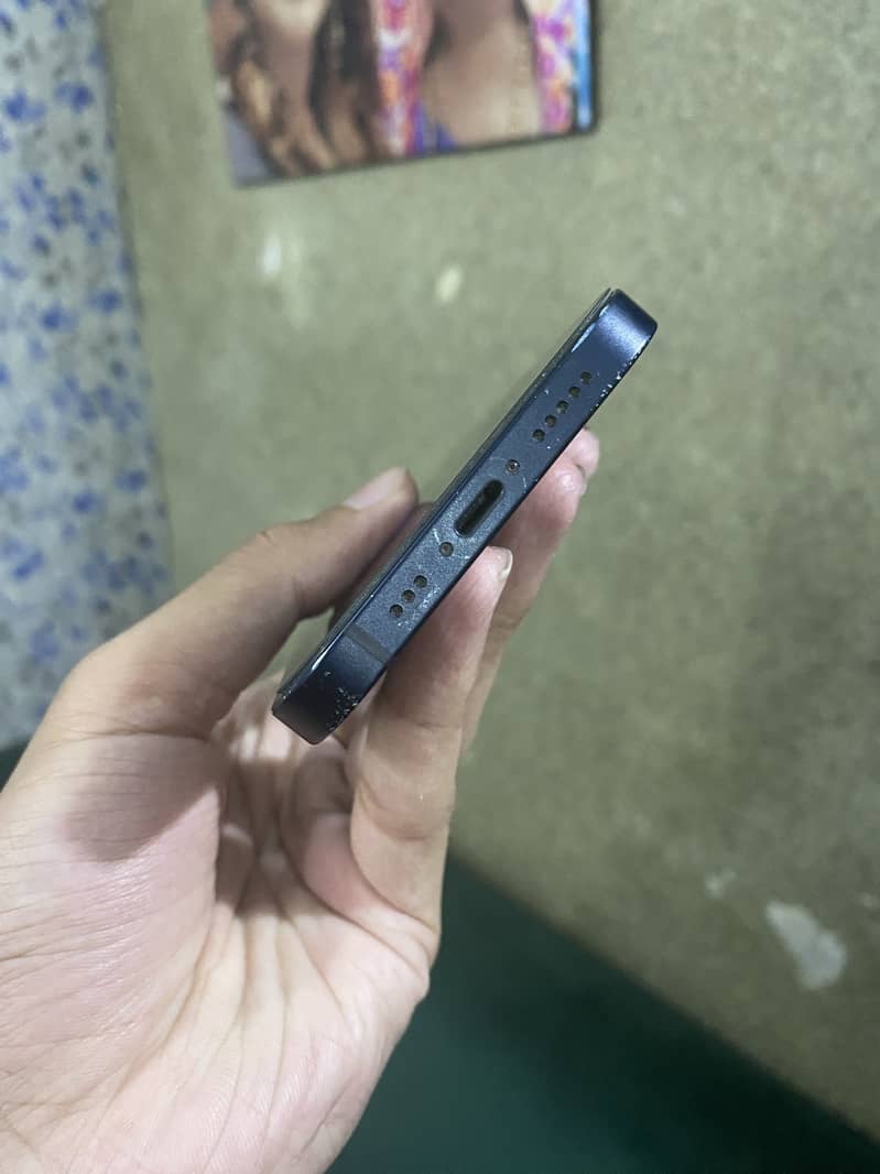 iPhone 12 5