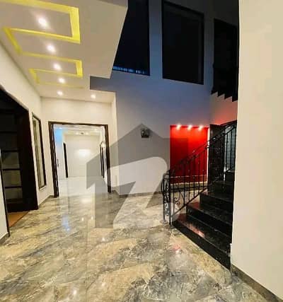 10 Marla Upper Portion Available For Rent In Bahria Town Lahore