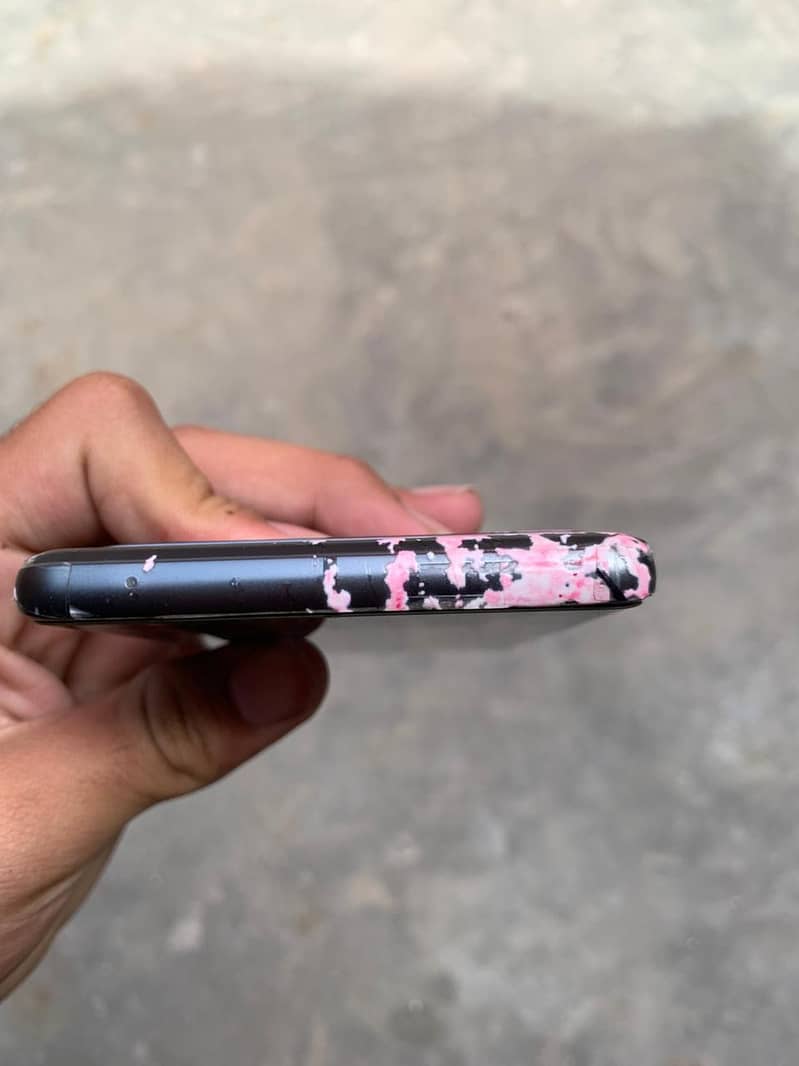 pixel 7 pro 10/10 condition 4