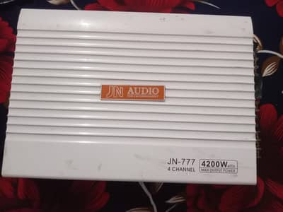 4 Chanal amplifier in best condition 4200 watts