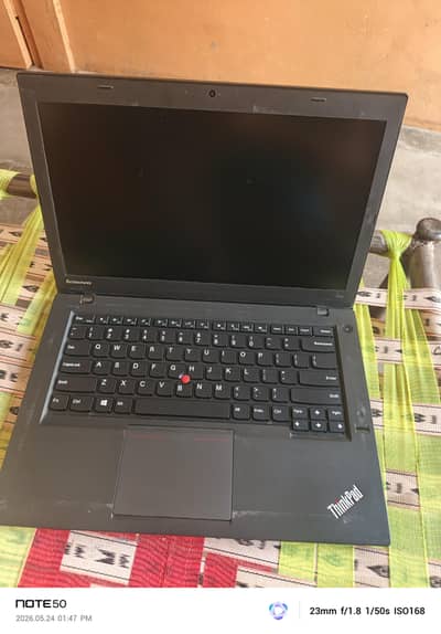 Laptop Lenovo 5i 4th