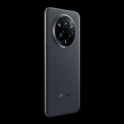 Realme 14 pro plus 5G . Storage 512Gb Ram 12+14Gb battery 6000Mah
