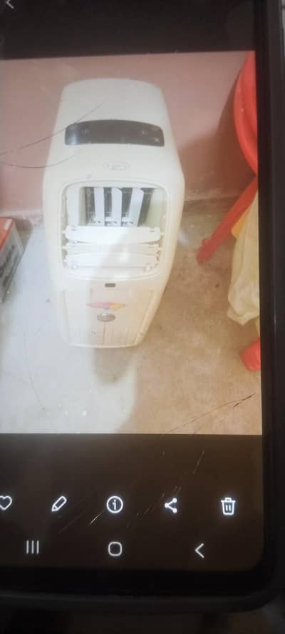 portable ac japani