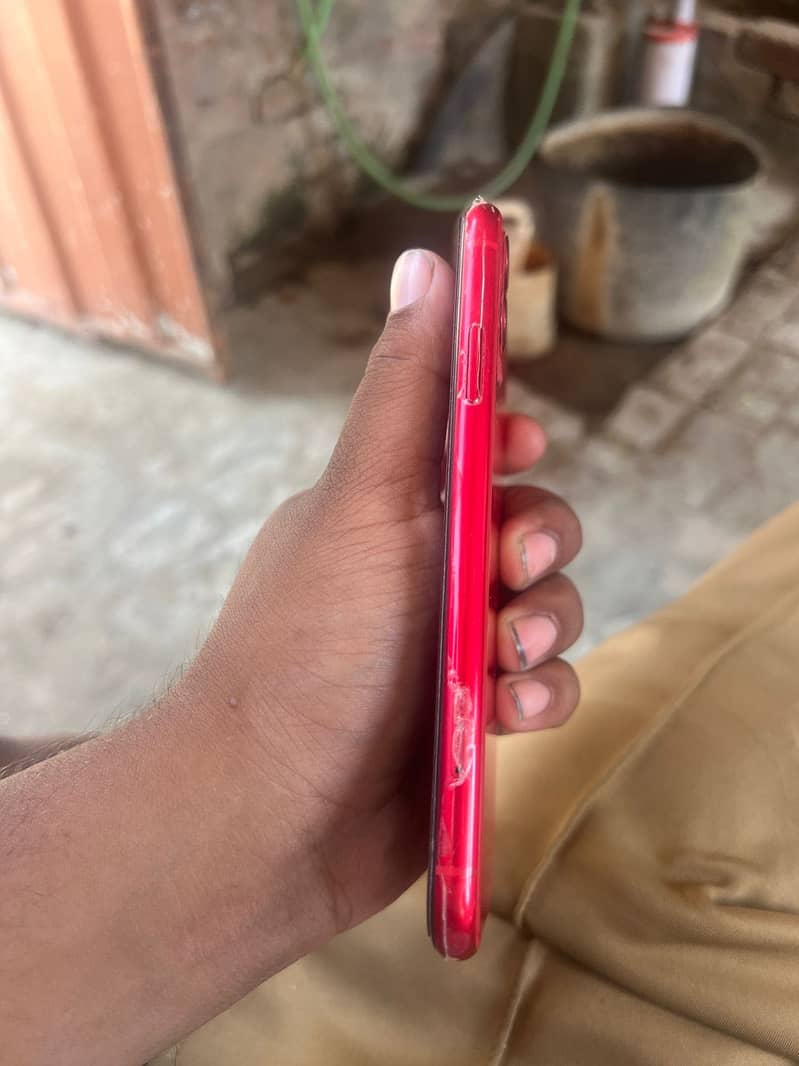 Apple iPhone 11 2