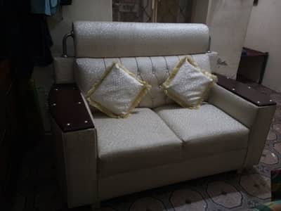 Sofa set 6-Seater with coshan and covers