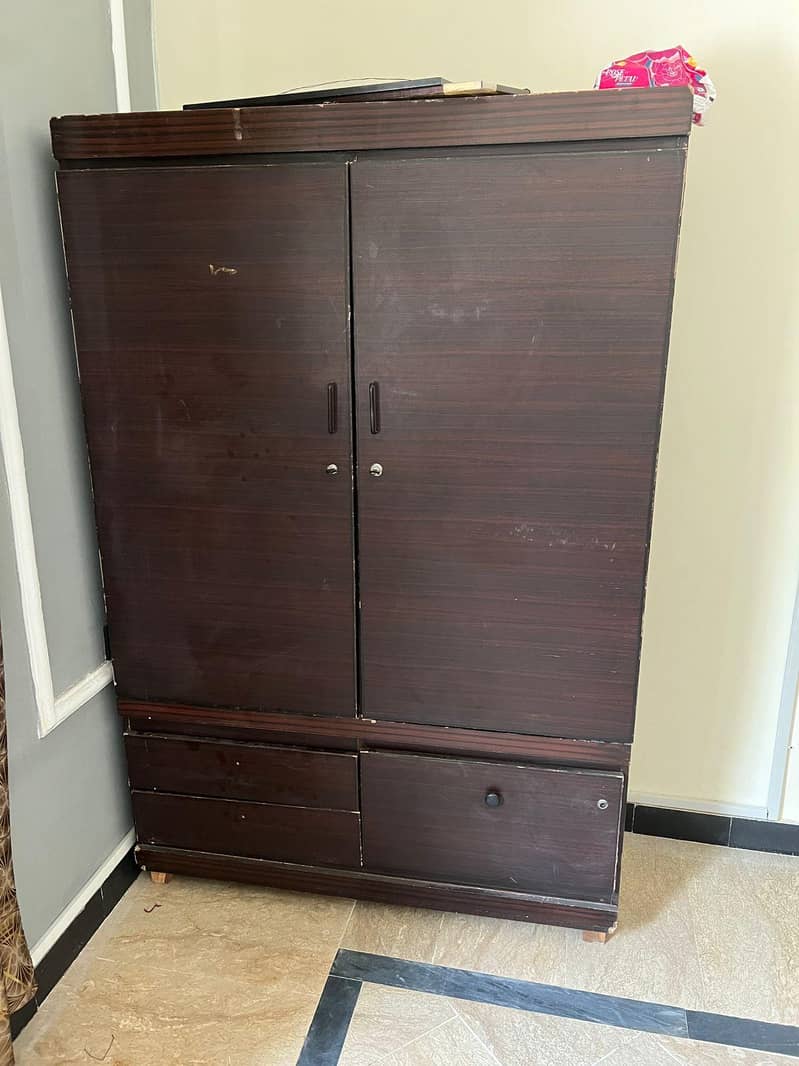 double Door solid Almari 0
