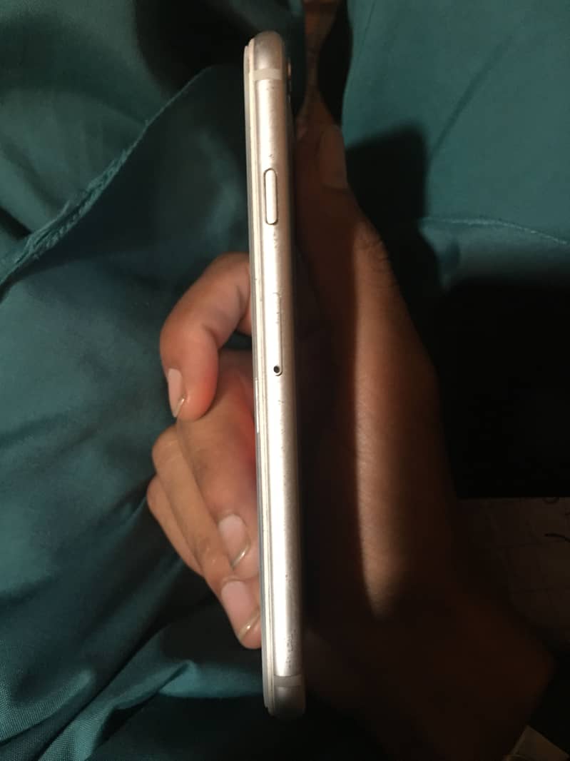 Apple iPhone 6 3