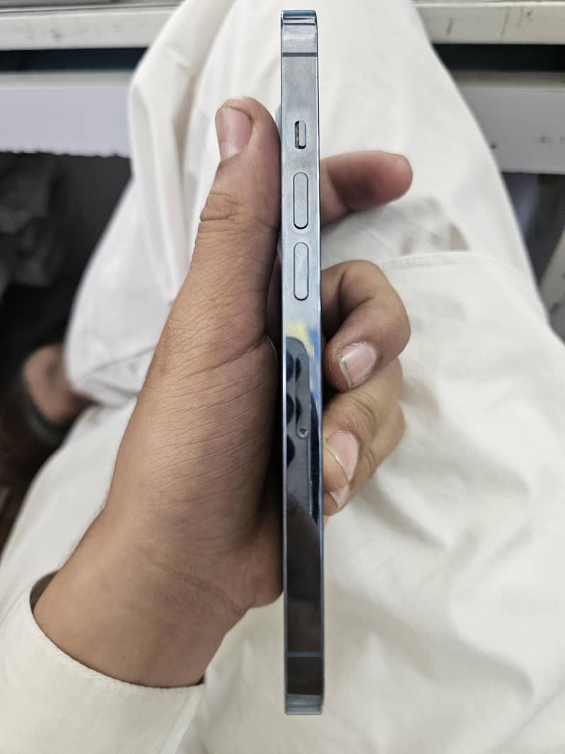 iphone 13pro 5