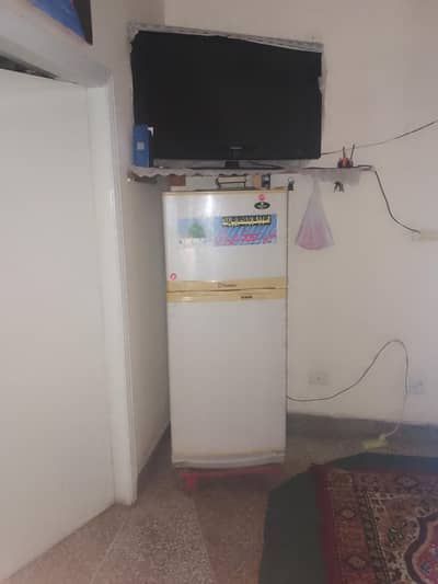 Dawlance Refrigerator (large) 100 % genuine 10/10 condition